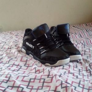 Mens sneakers